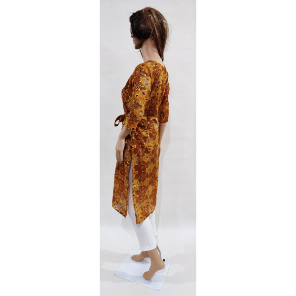 Women Kurta Inbuilt Fabric Belt Design 37 - Image 3